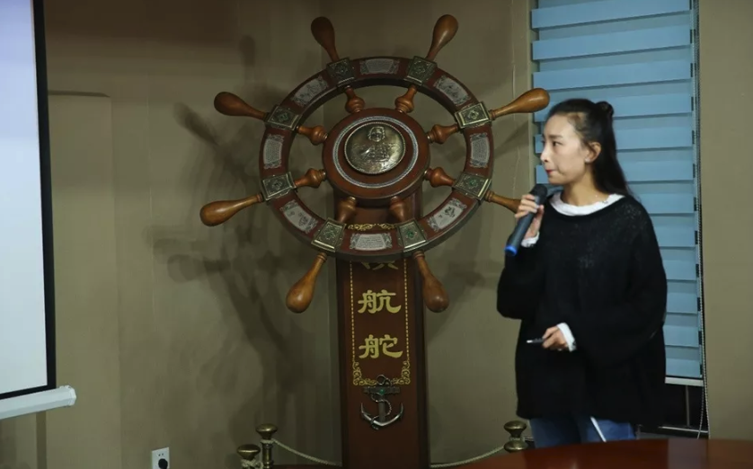 新华道店三级巴巴长贾媛 新华道店三级巴巴长贾媛