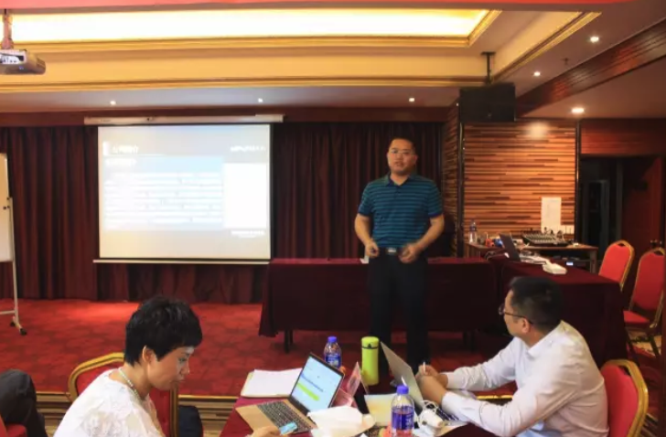 柏明顿管理咨询集团资深顾问罗燕如 柏明顿管理咨询集团资深顾问罗燕如