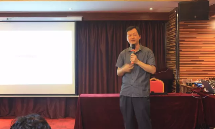 柏明顿管理咨询集团资深顾问邬文胜老师 柏明顿管理咨询集团资深顾问邬文胜老师