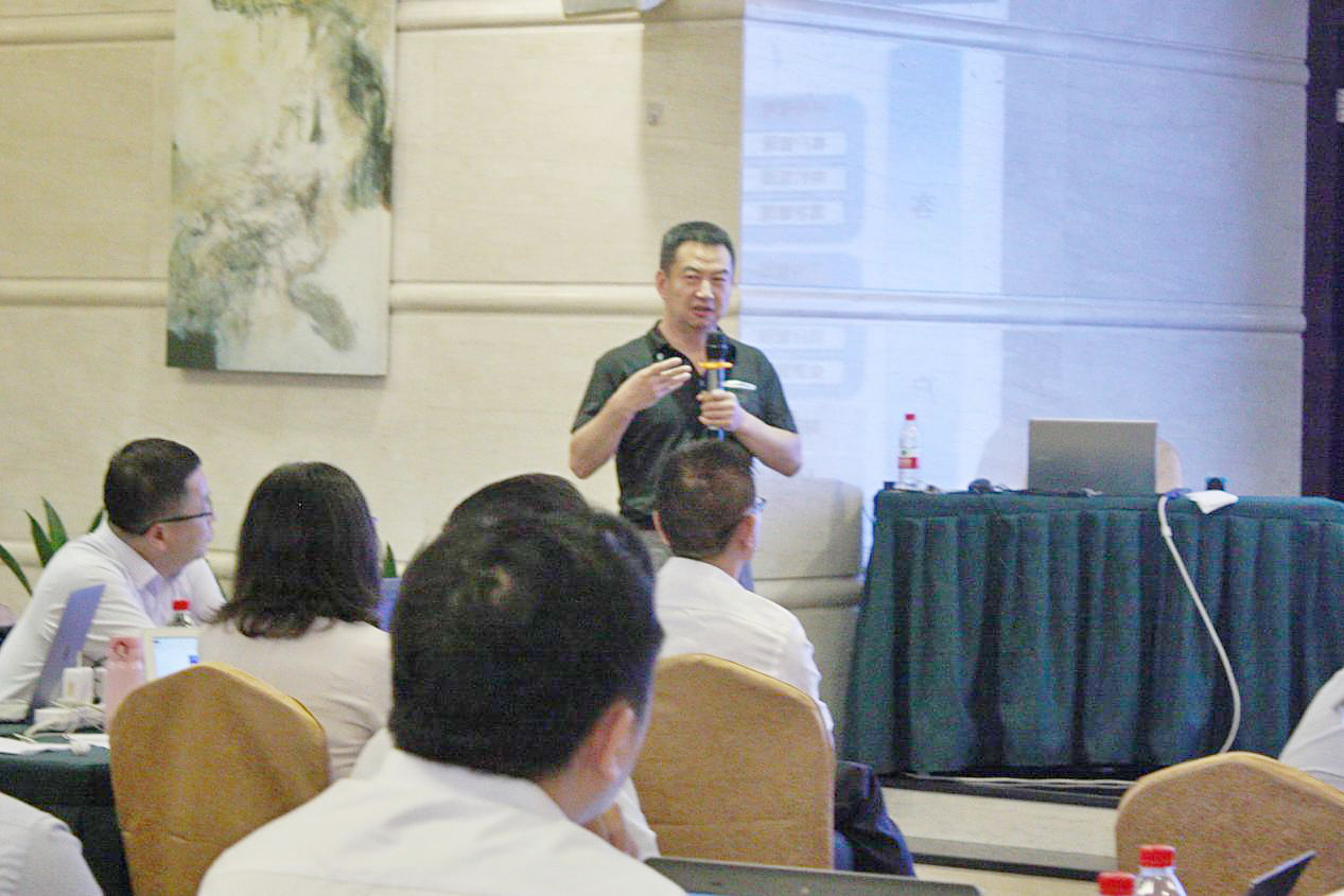 柏明顿北京软件公司蓝总 柏明顿北京软件公司蓝总